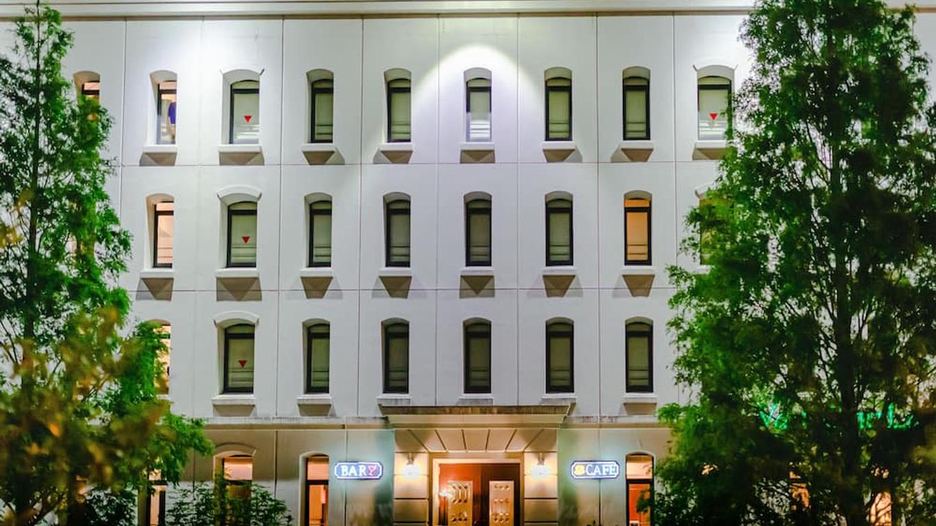 Van Cort Landt Hotel