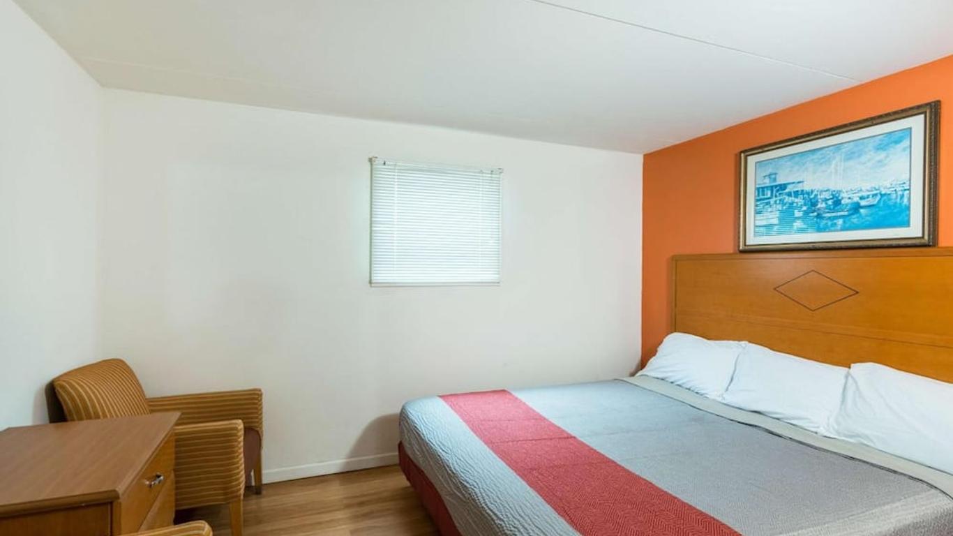 Motel 6 Rio Grande