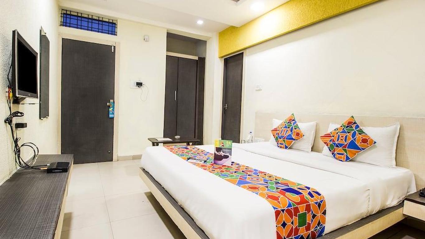 OYO 5426 Hotel Svl