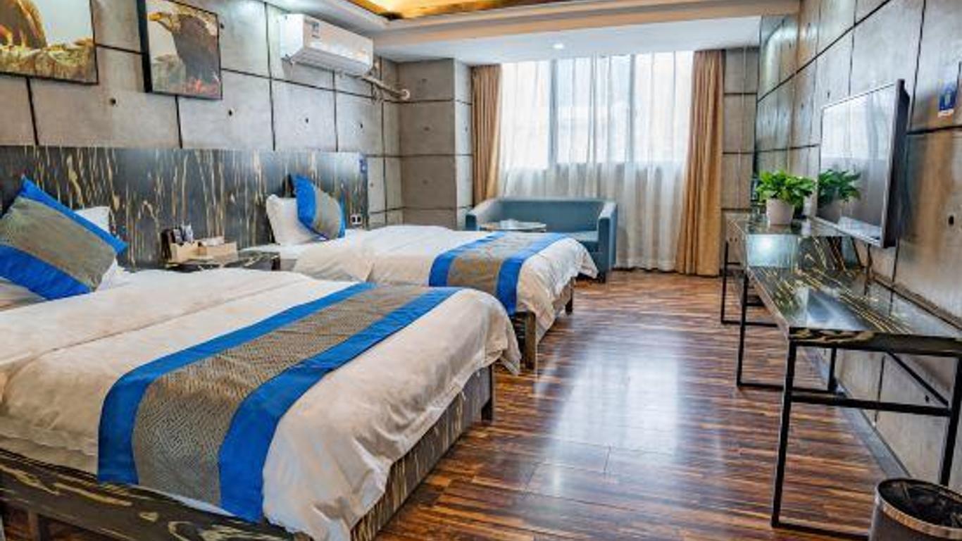 Zhangjiajie Mr.F Boutique Hotel (Tianmen Mountain Cableway Station)
