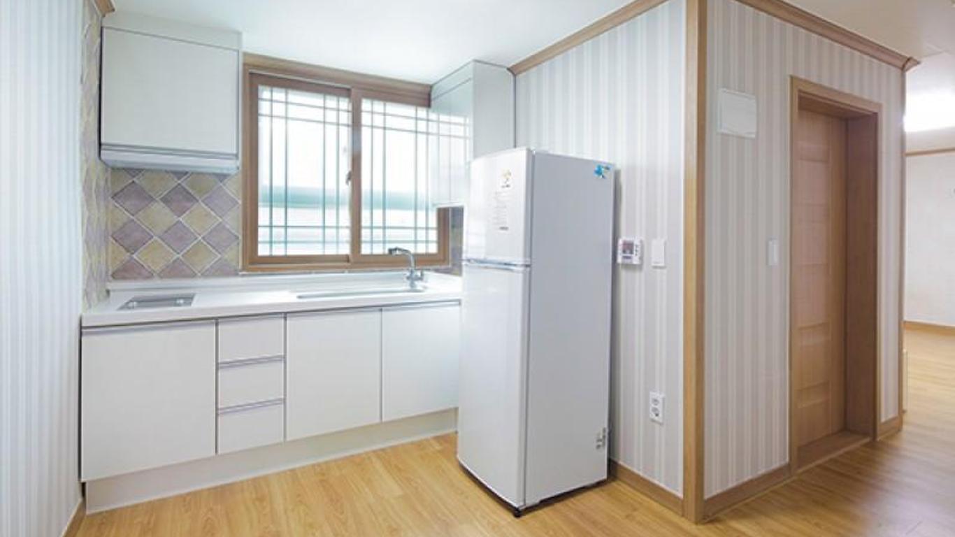 Chungbuk Danyang Condo Style Pension