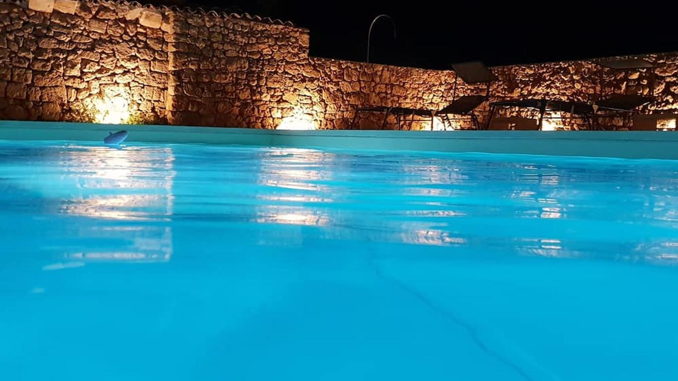 Masseria Violante Boutique Hotel