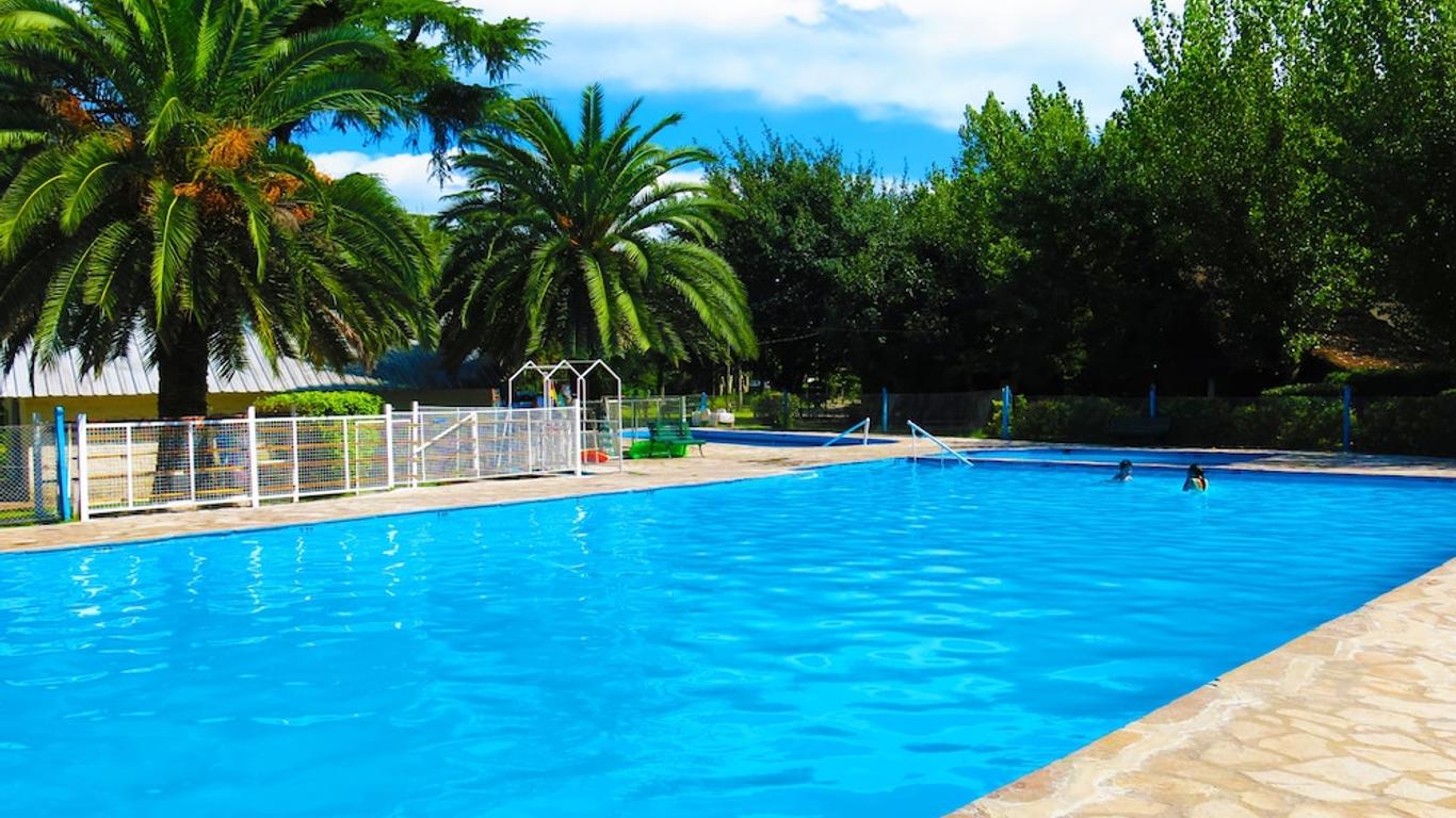 Los Platanos Cabañas & Suites