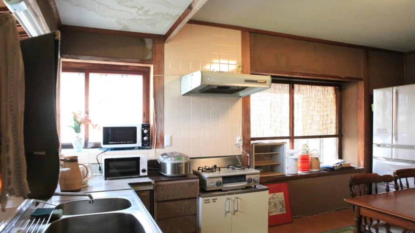 Whole house rental Igusa