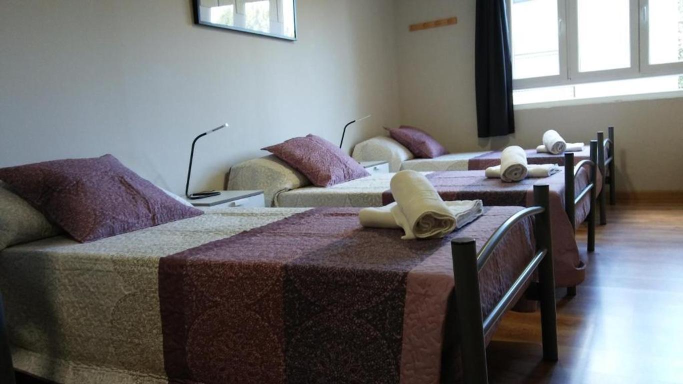 Alma Del Camino - Rooms & Albergue