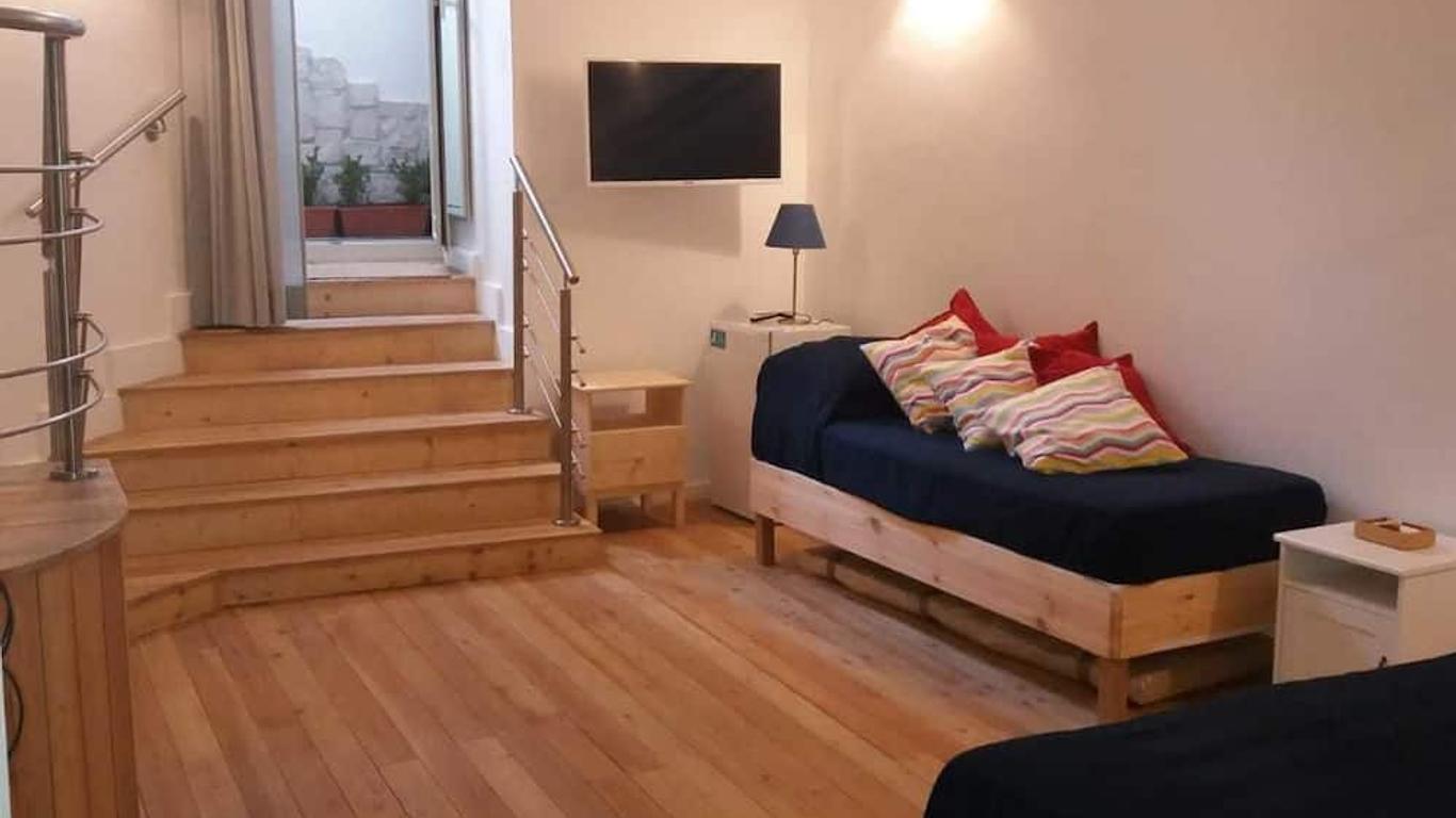 Munaciello Rooms