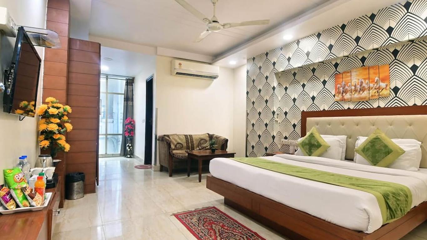 Hotel Emporio