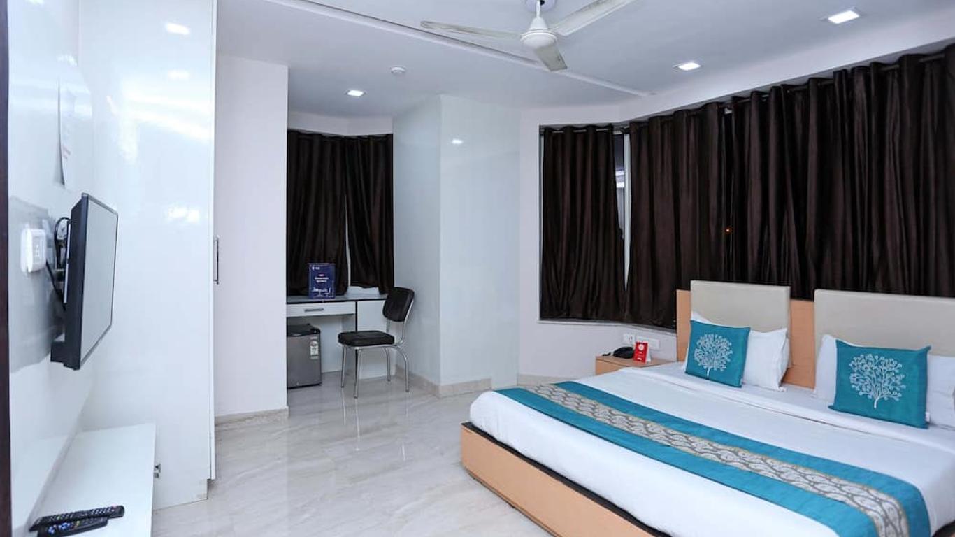 Collection O Blessings Inn Near Mk Cinemas Rohini
