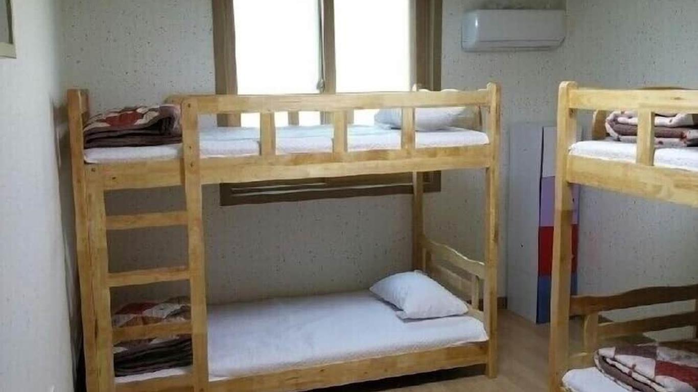 Jeonju Nangman Sidai Guesthouse - Hostel