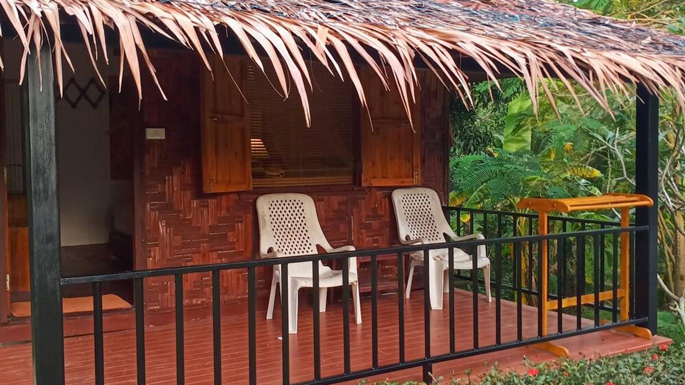 Mookies Bungalows