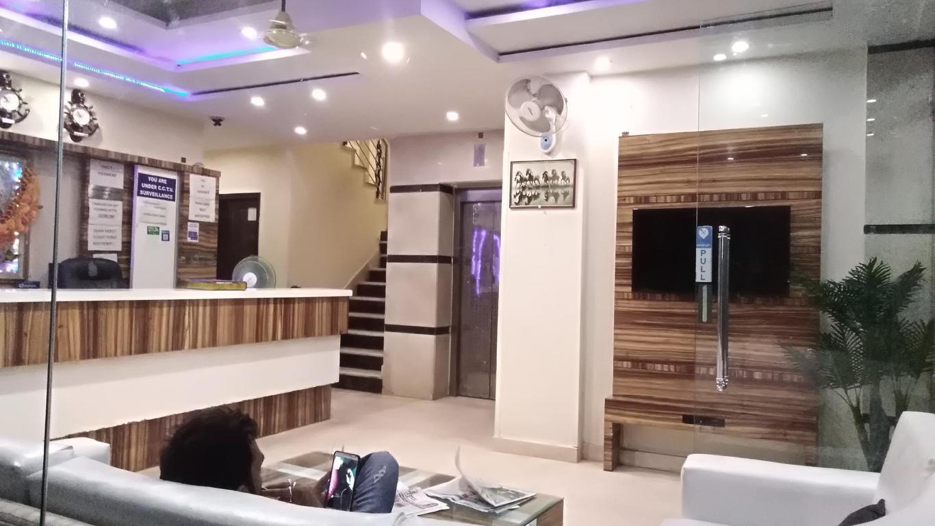 Hotel Saffron Inn