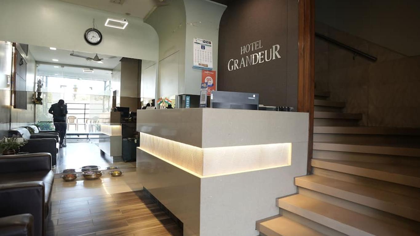 Hotel Grandeur