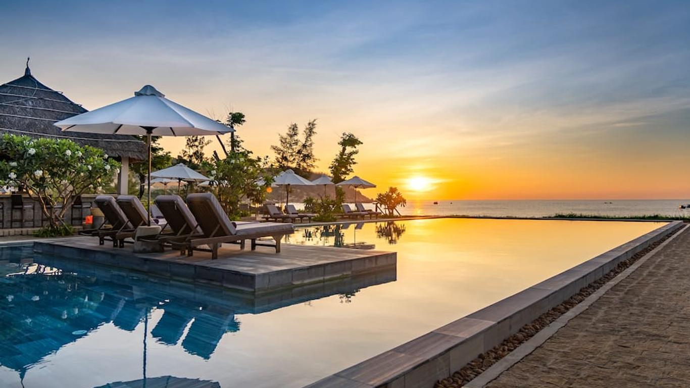 Crown Retreat Quy Nhon Resort