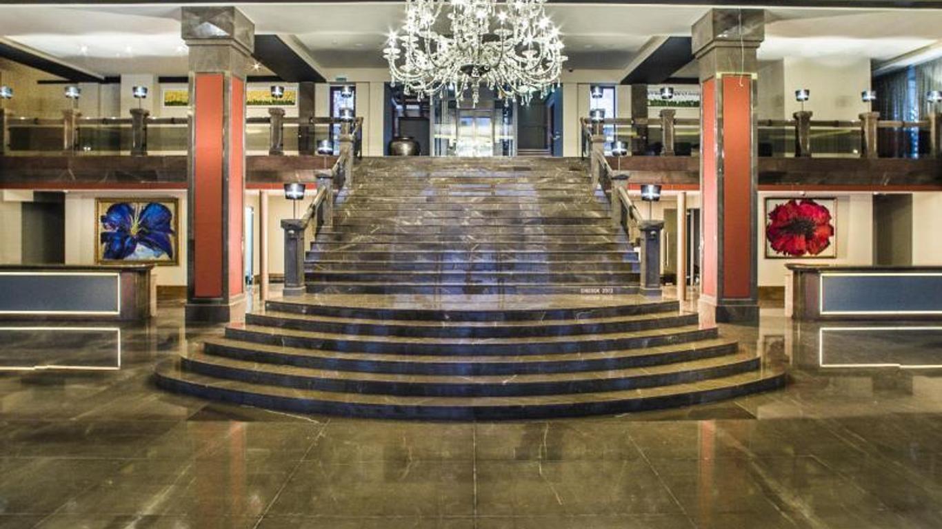 Grand Hotel Soho Azov