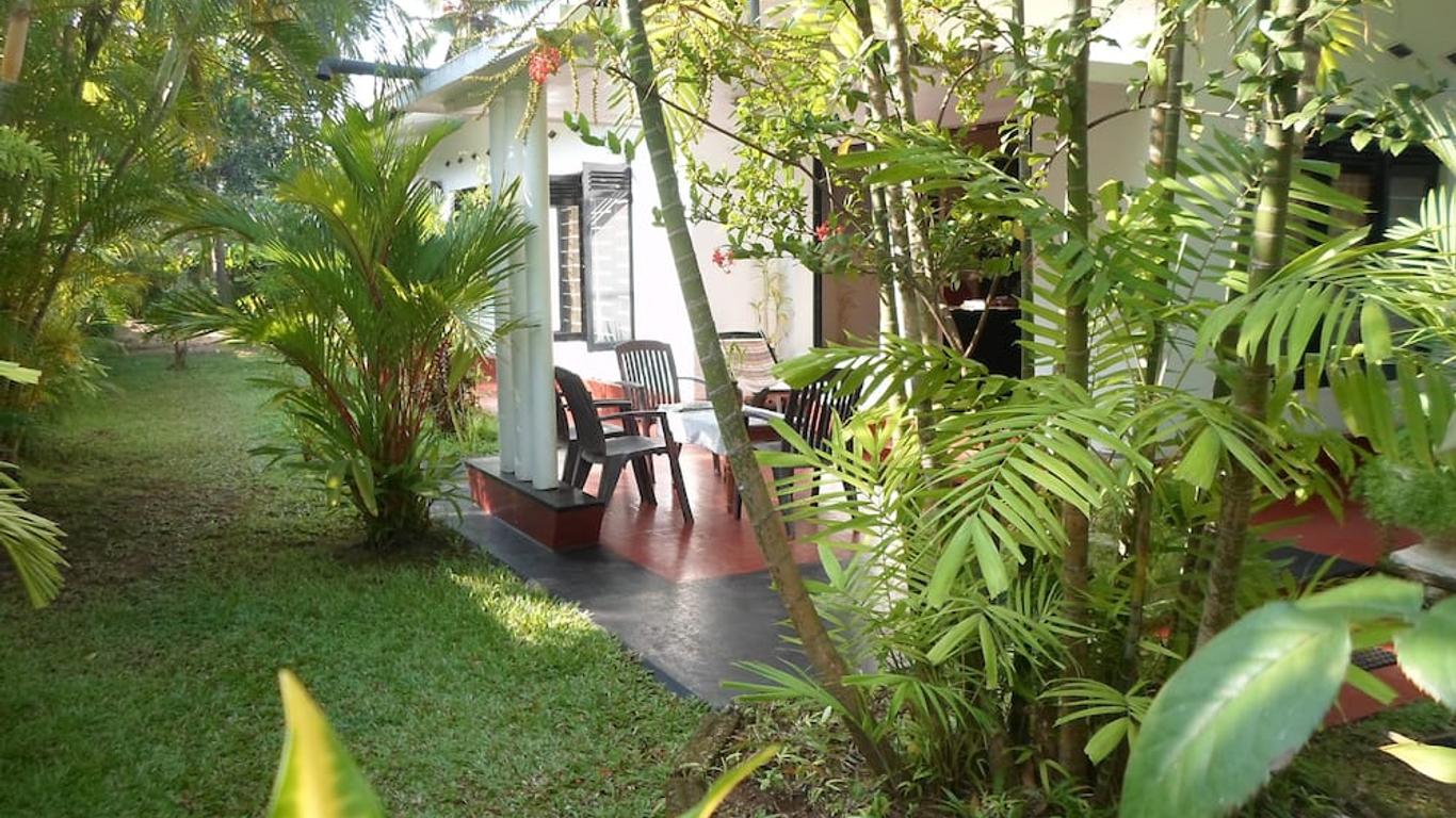 Indrani Inn