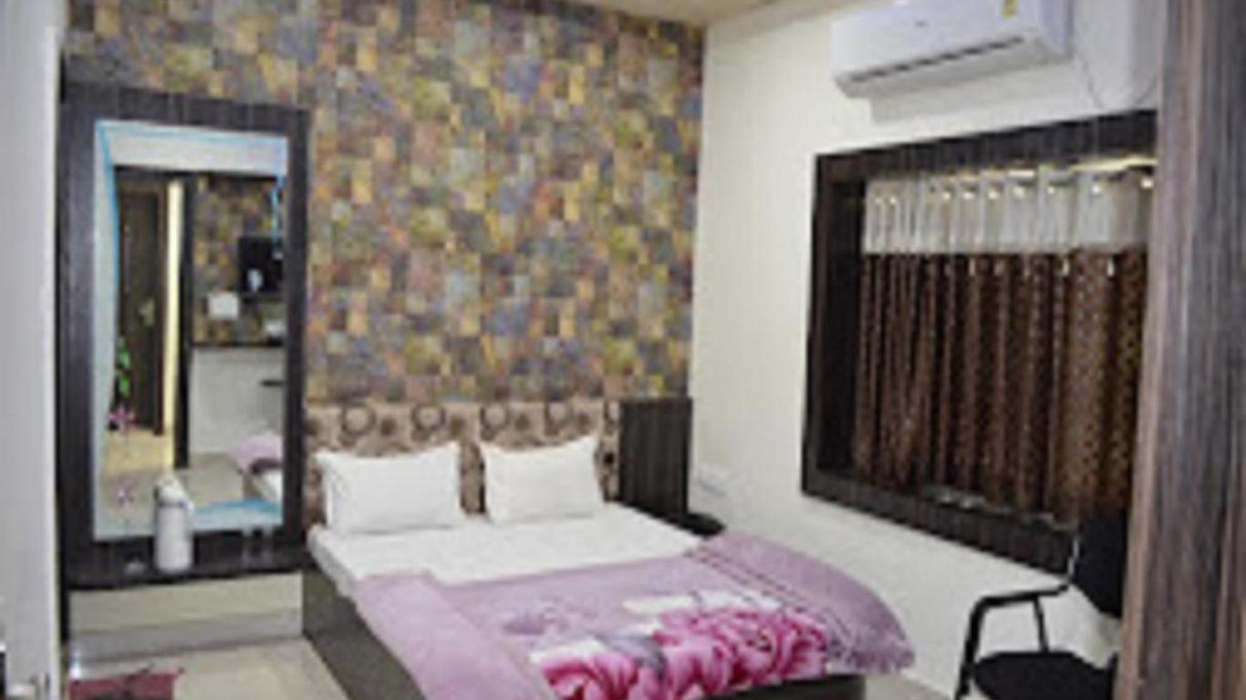 Hotel Shipra Avenue