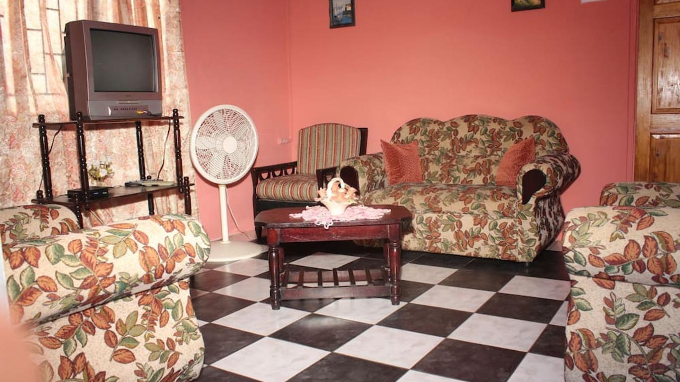 Villa Shalom Guest House