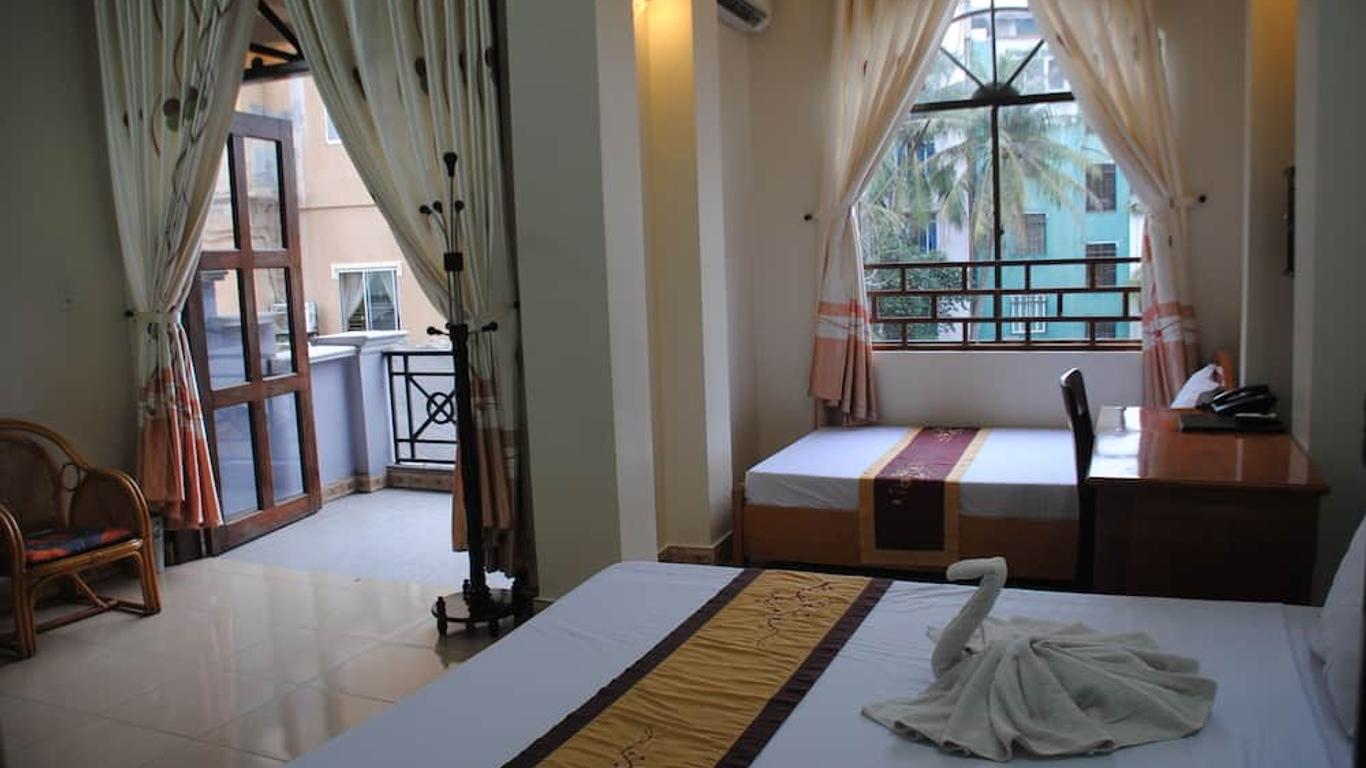 Sunny B Hotel