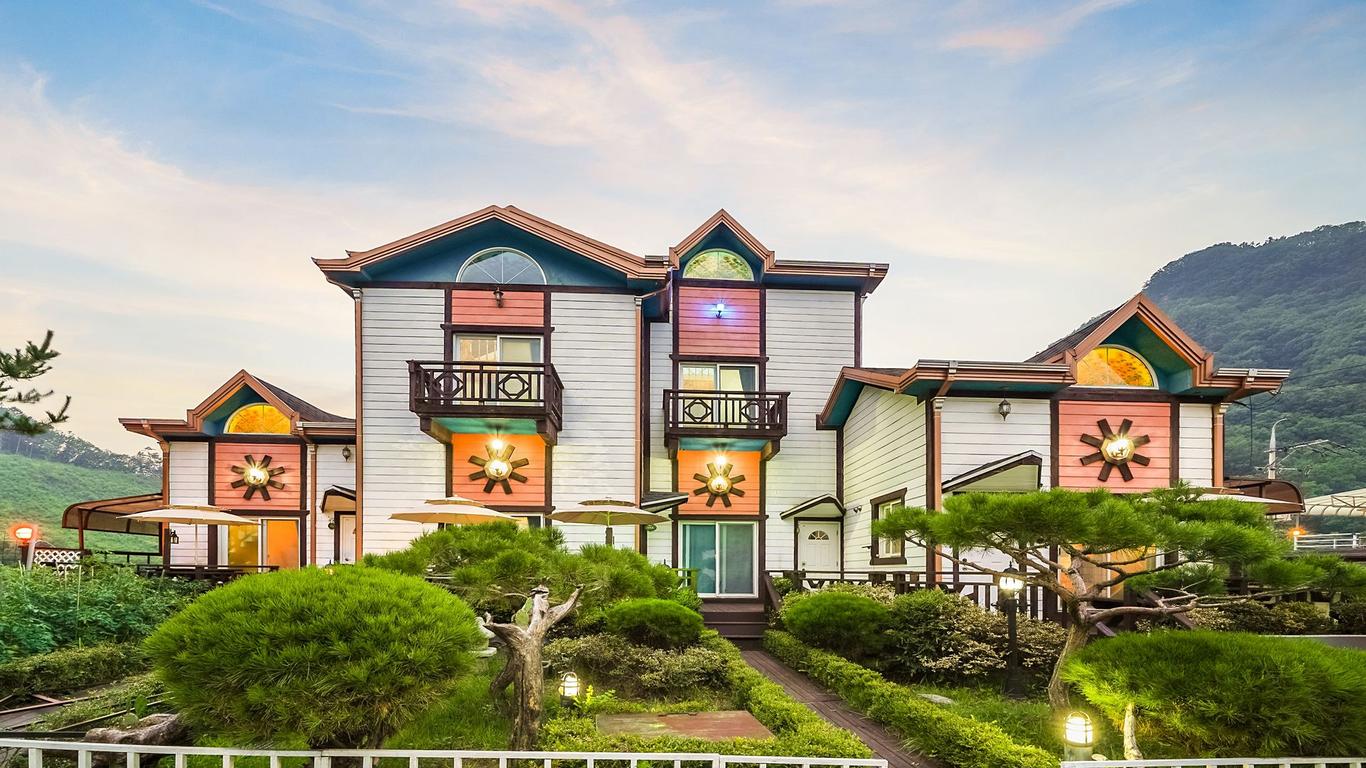 Gapyeong Ola Pension (Gapyeong Station)