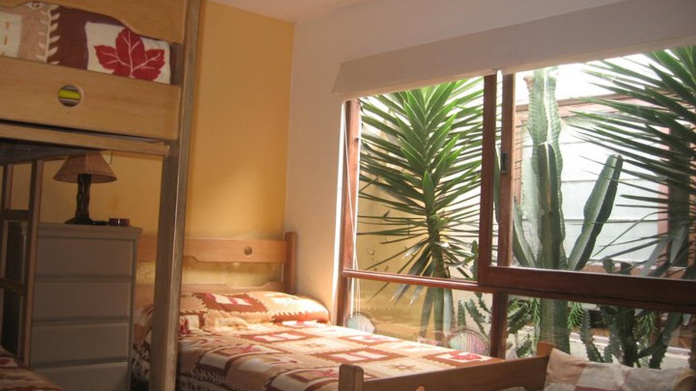 Hostal Merlin Punta Hermosa