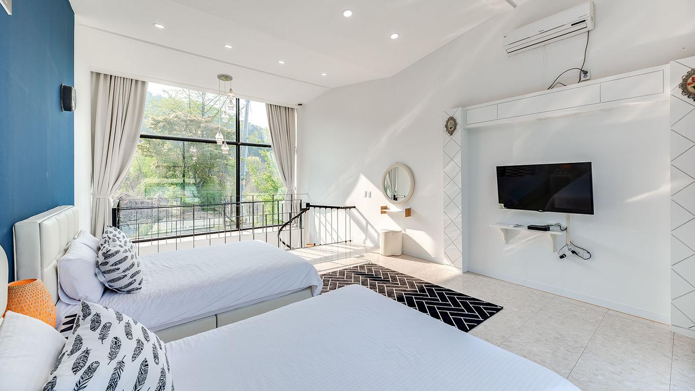 Gapyeong Schlafraum Pool Villa Bed and Breakfast