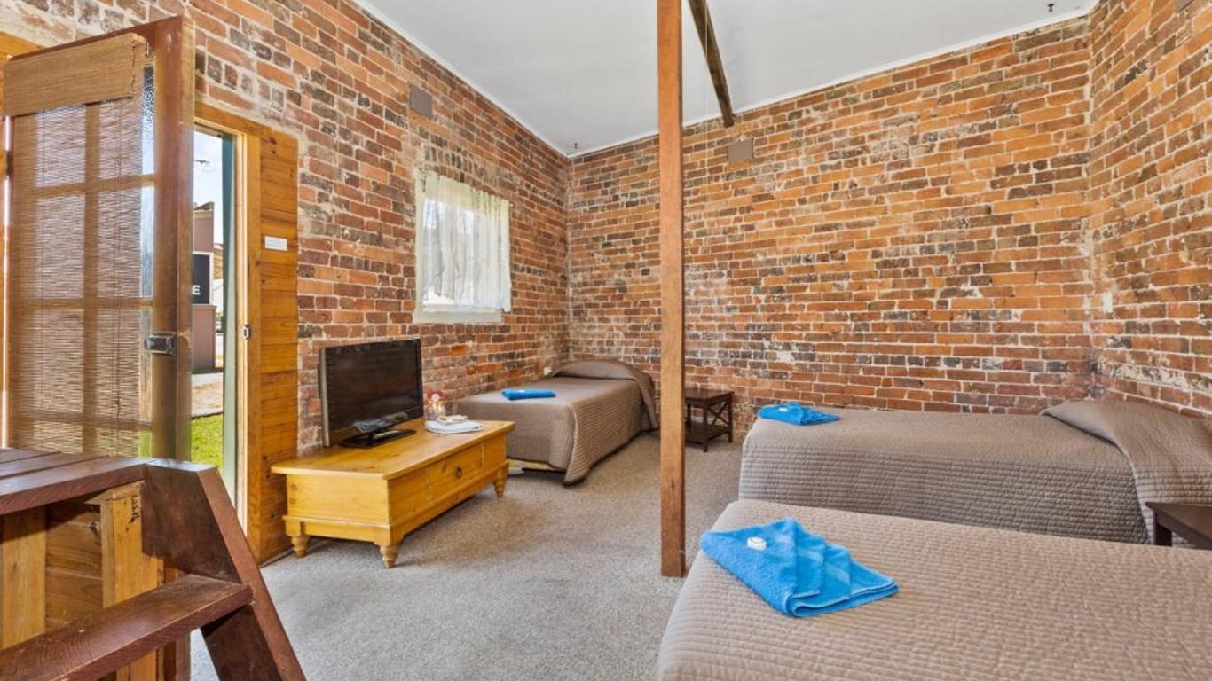 The Centennial Hotel Gulgong