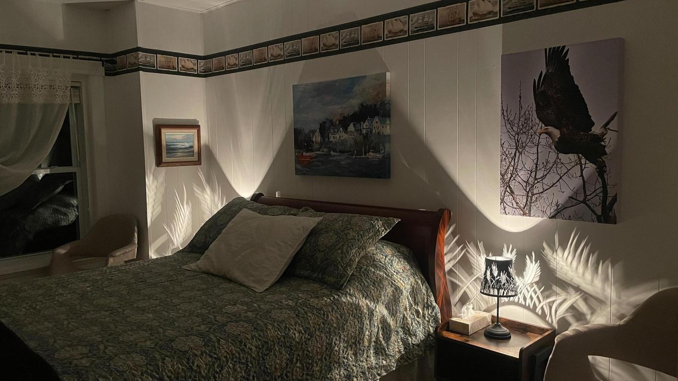 Meldrum Bay Inn