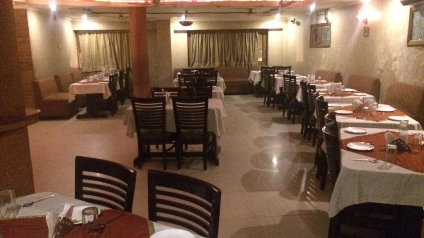 Hotel Uttam Heritage