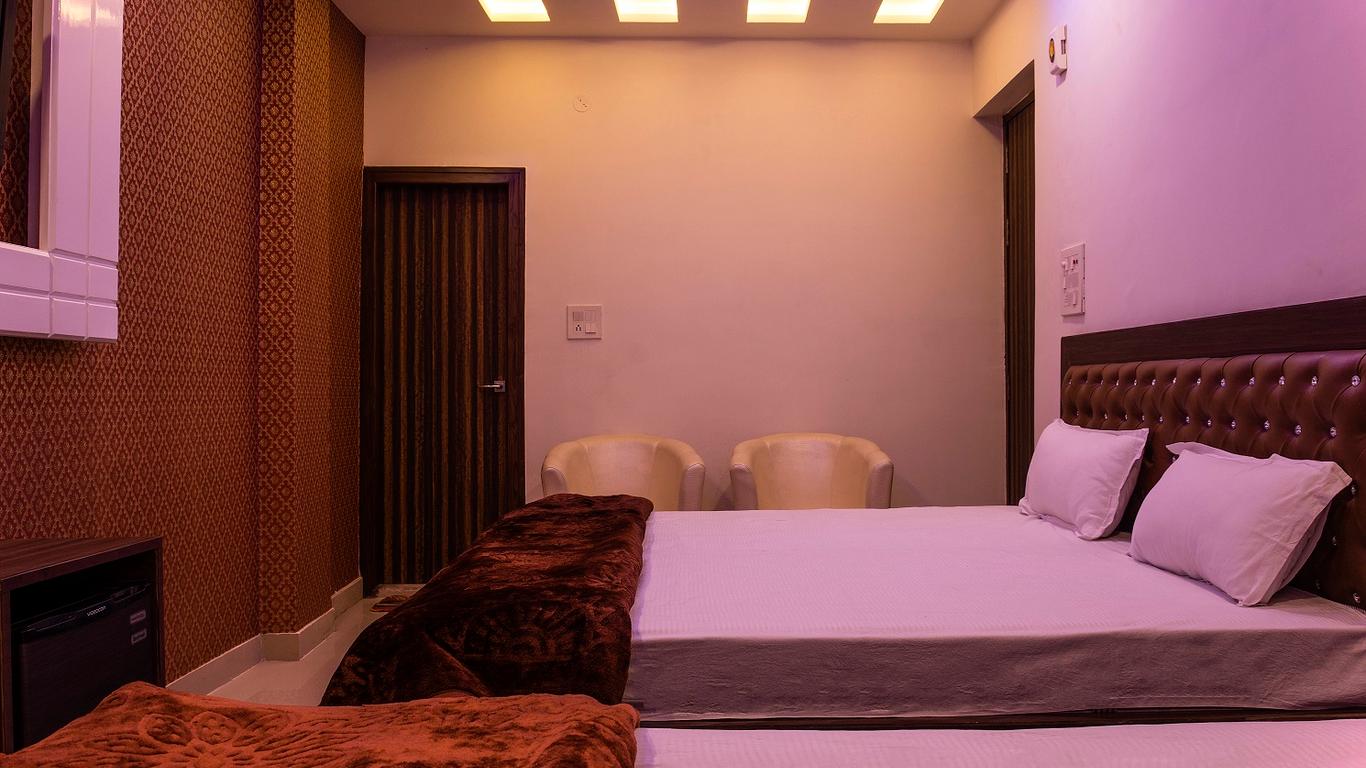 Chirag Pankaj Residency By OYO Rooms