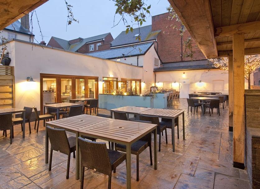 Patio Foto