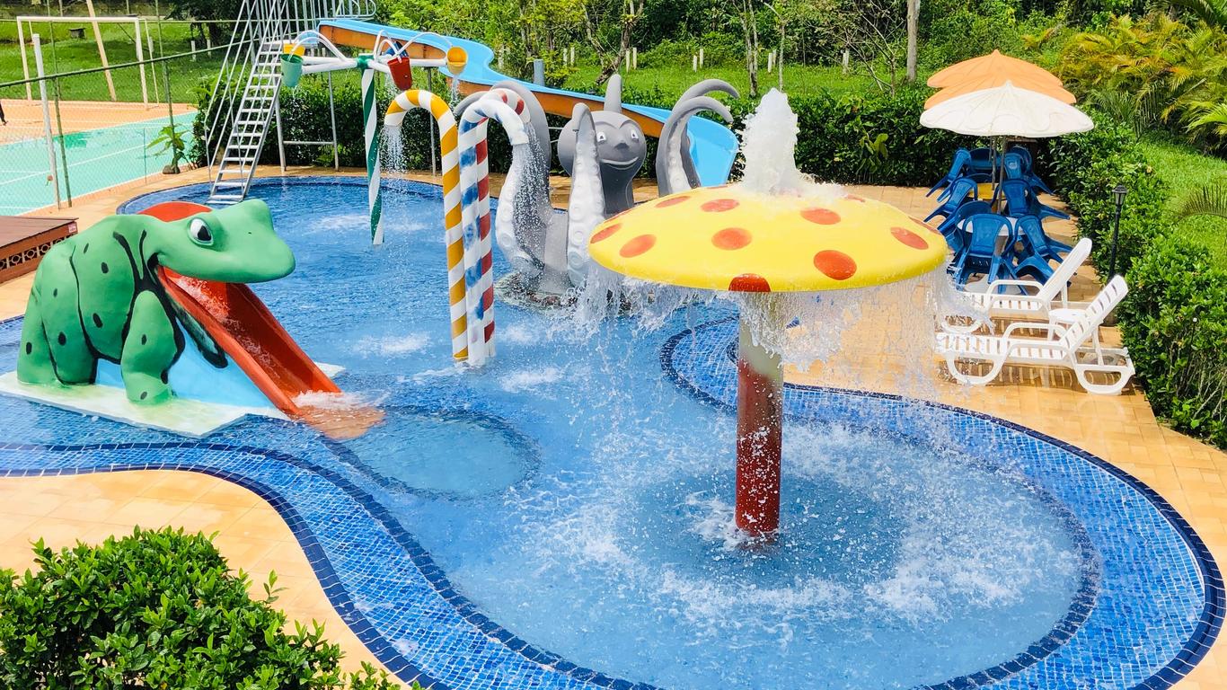 Hotel Bosques Do Massaguacu