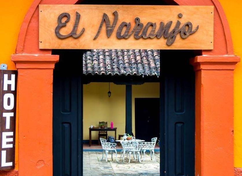 Entrada del hotel Foto