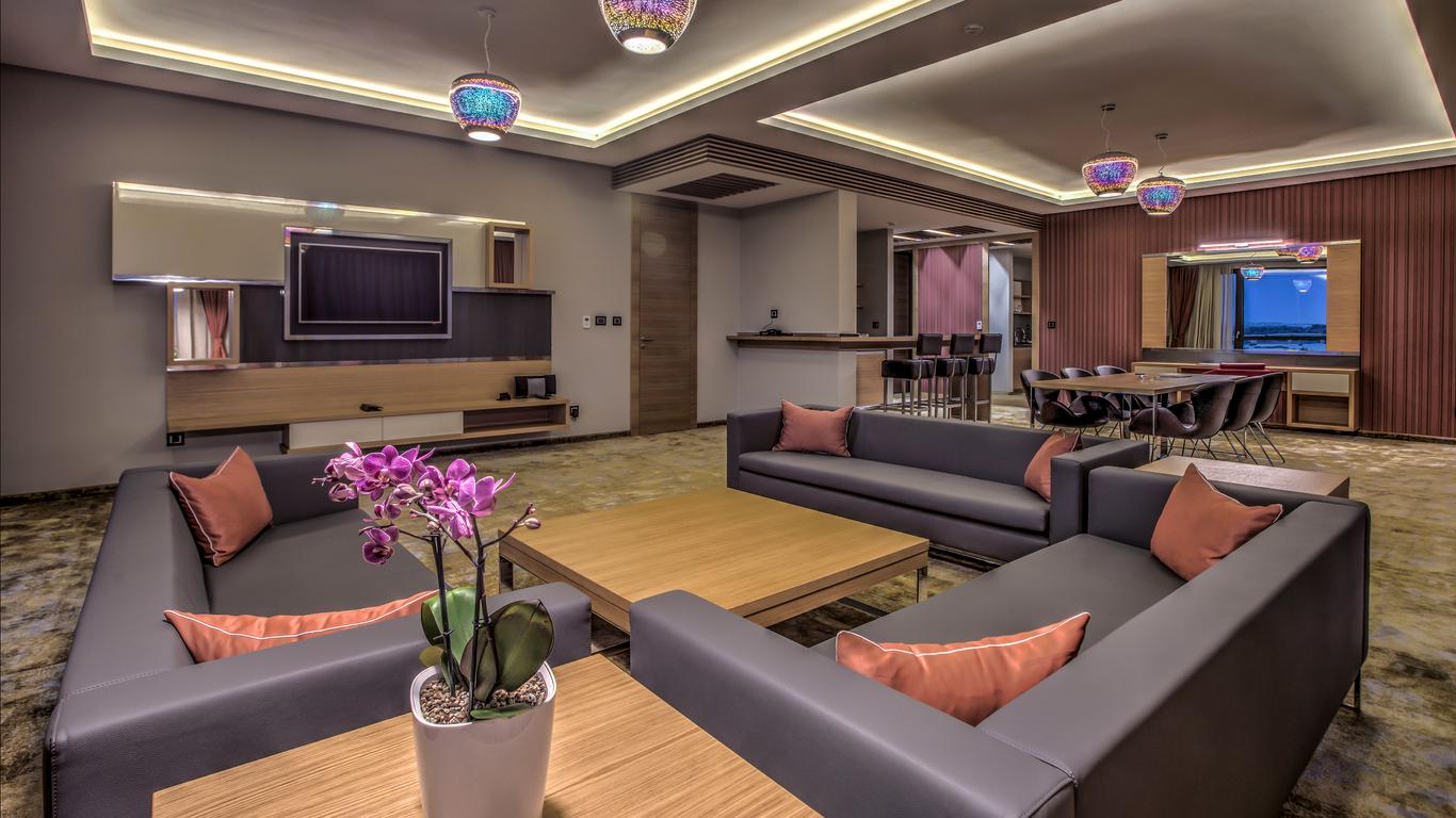 Merit Grand Mosta Spa Hotel & Casino