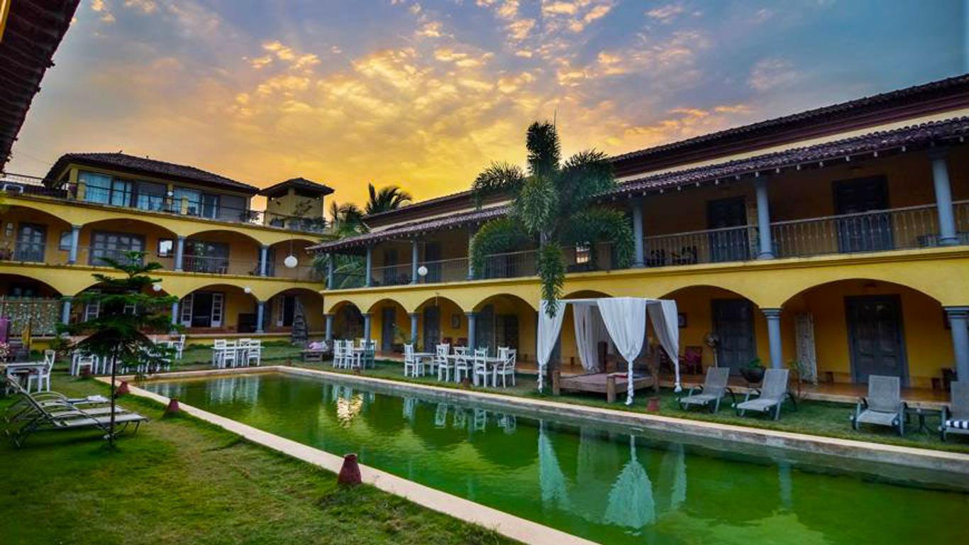 Sur La Mer Resort