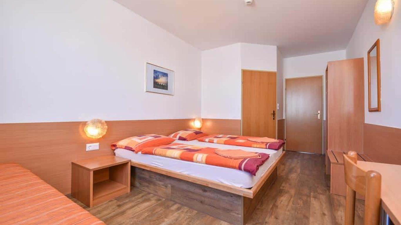 Oekotel Tópark Hotel