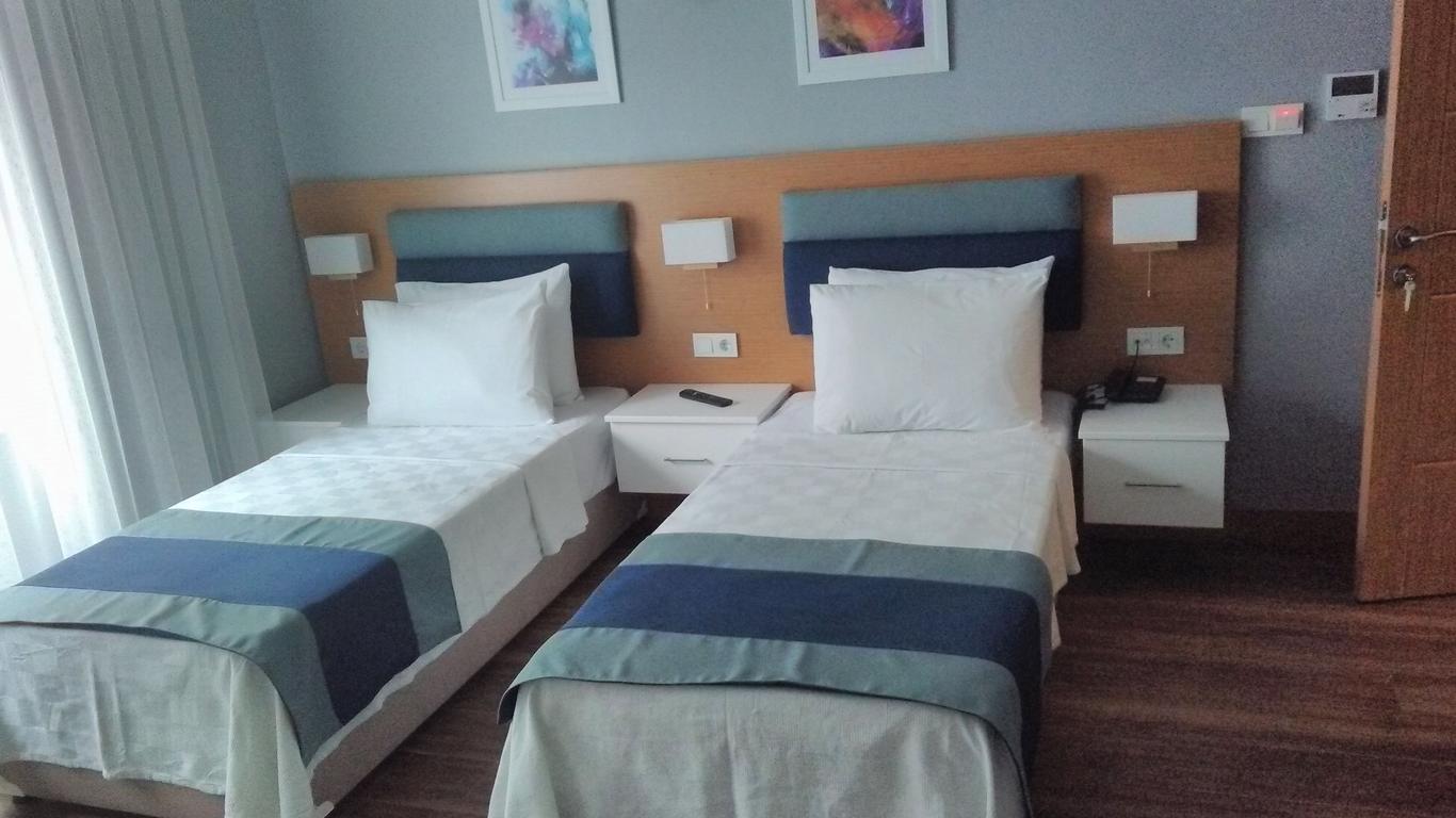 Big Point Hotel
