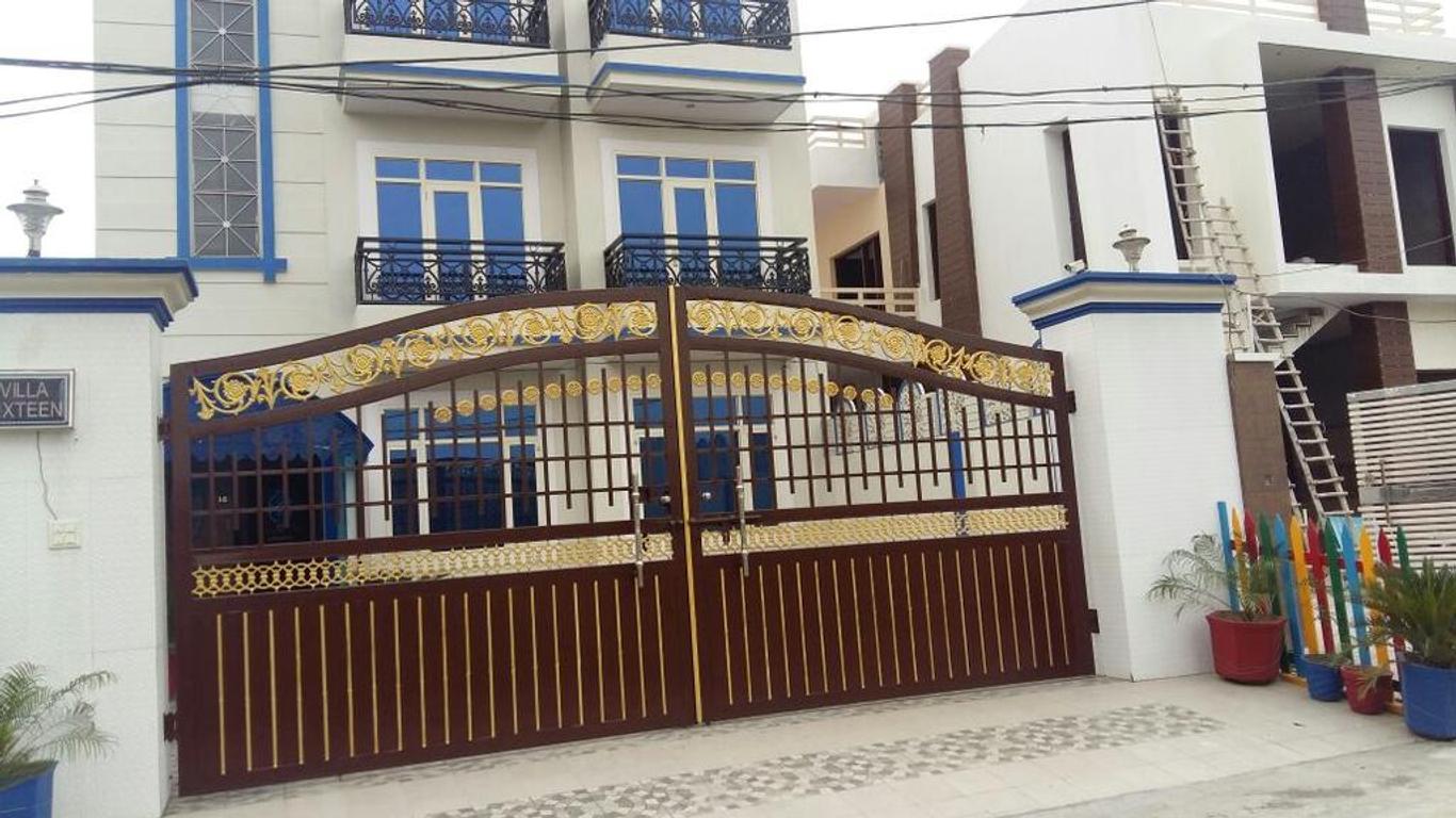 Villa Sixteen Hotel Beas