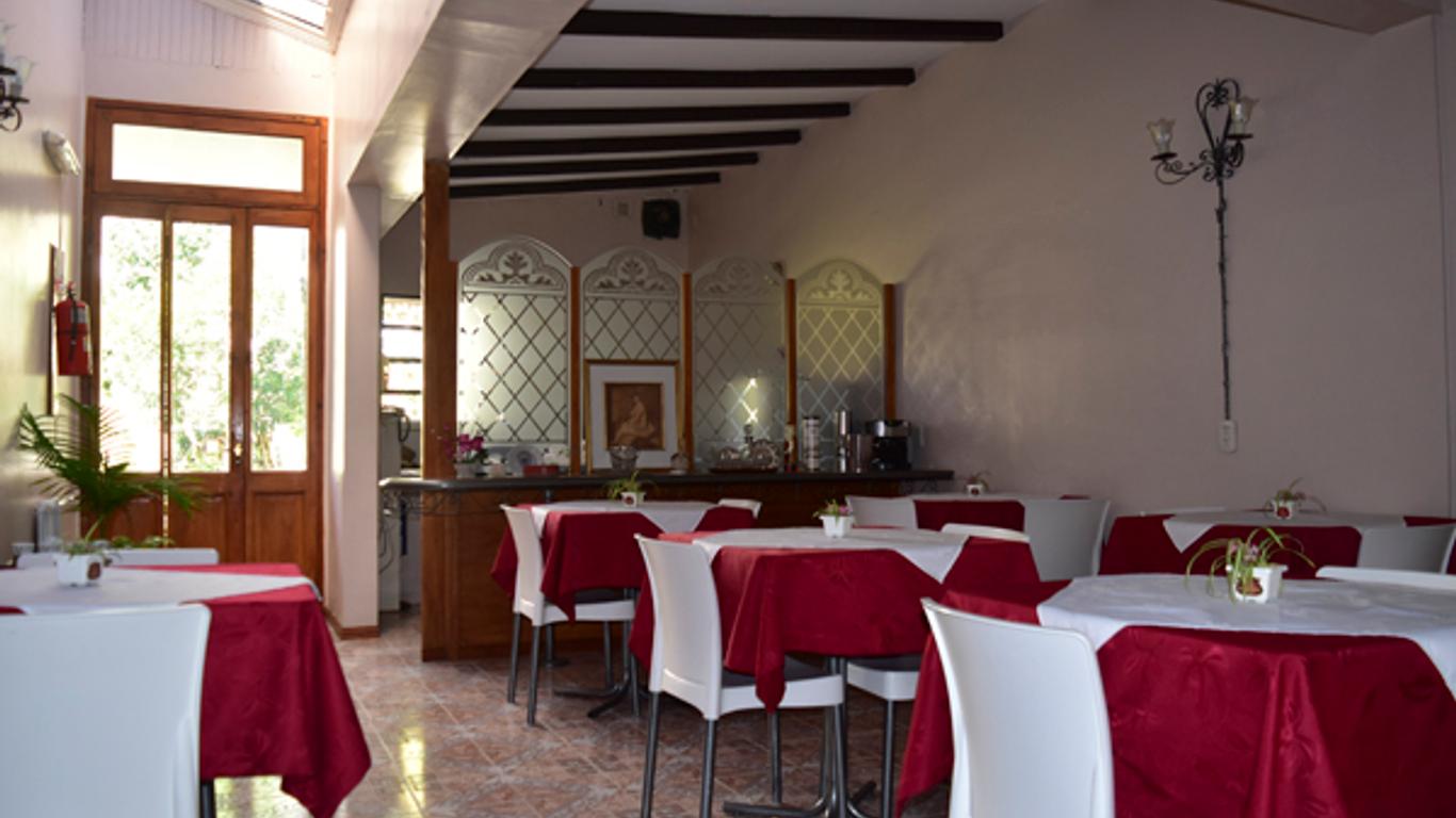 Hotel Lourd Mary