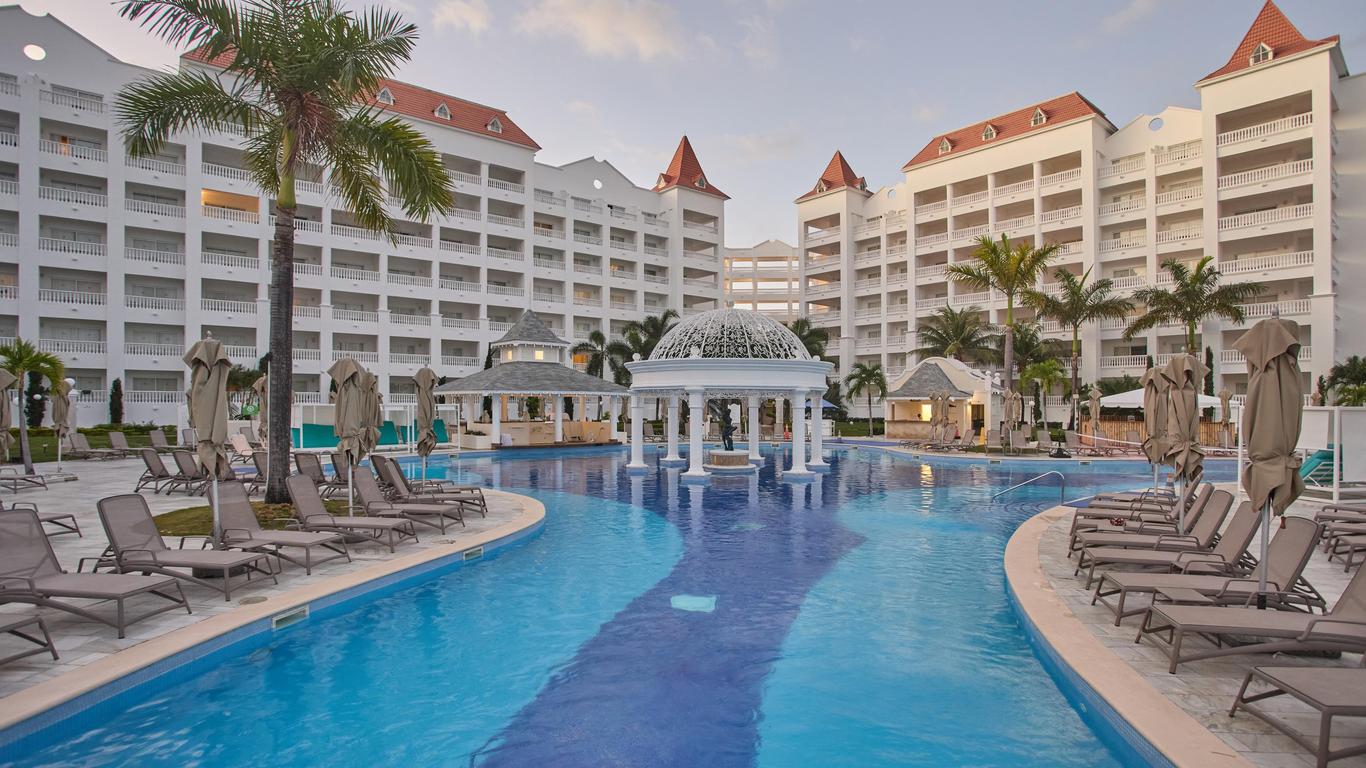 Bahia Principe Luxury Runaway Bay, Adults Only