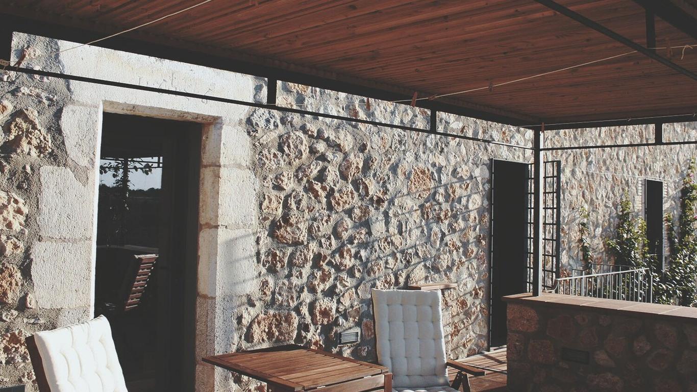 Hotel Mas Oliveres Pla de Palau
