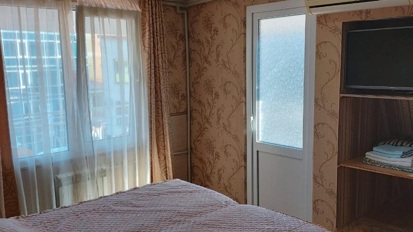 Maisky Hotel