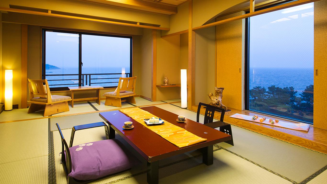 Ryugu Hotel