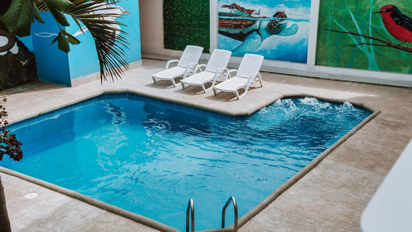 Galápagos Isabela Hotel Loja