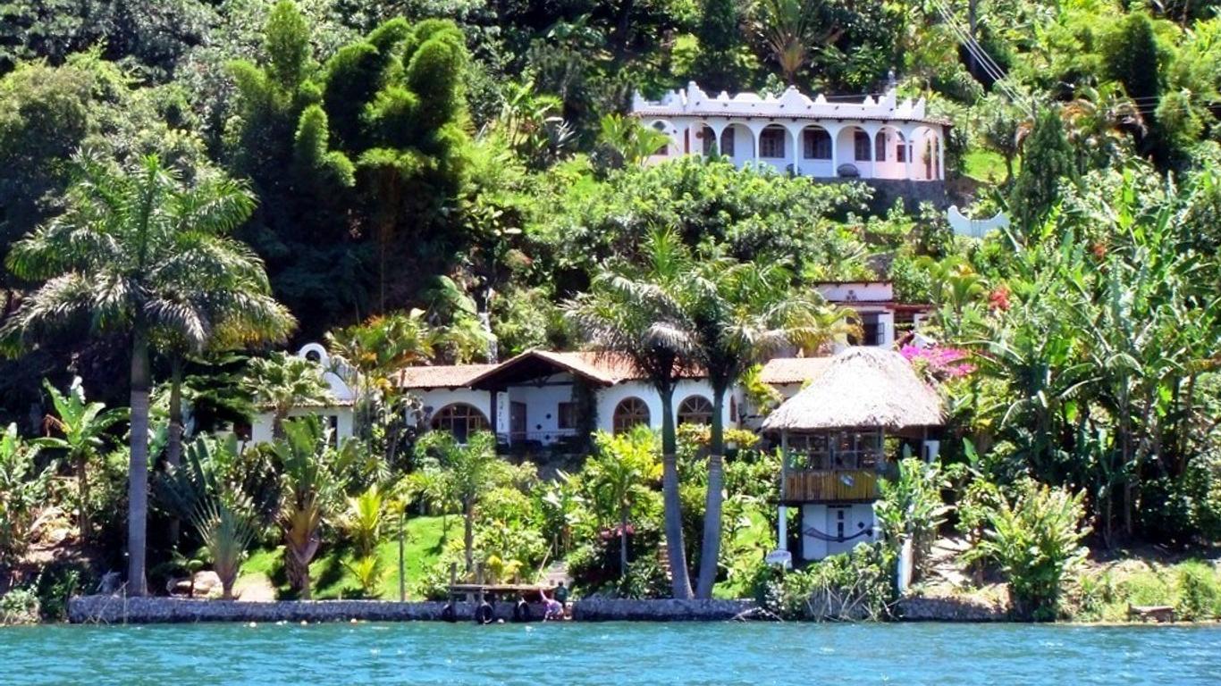 Hotel & Restaurant Jinava Bay