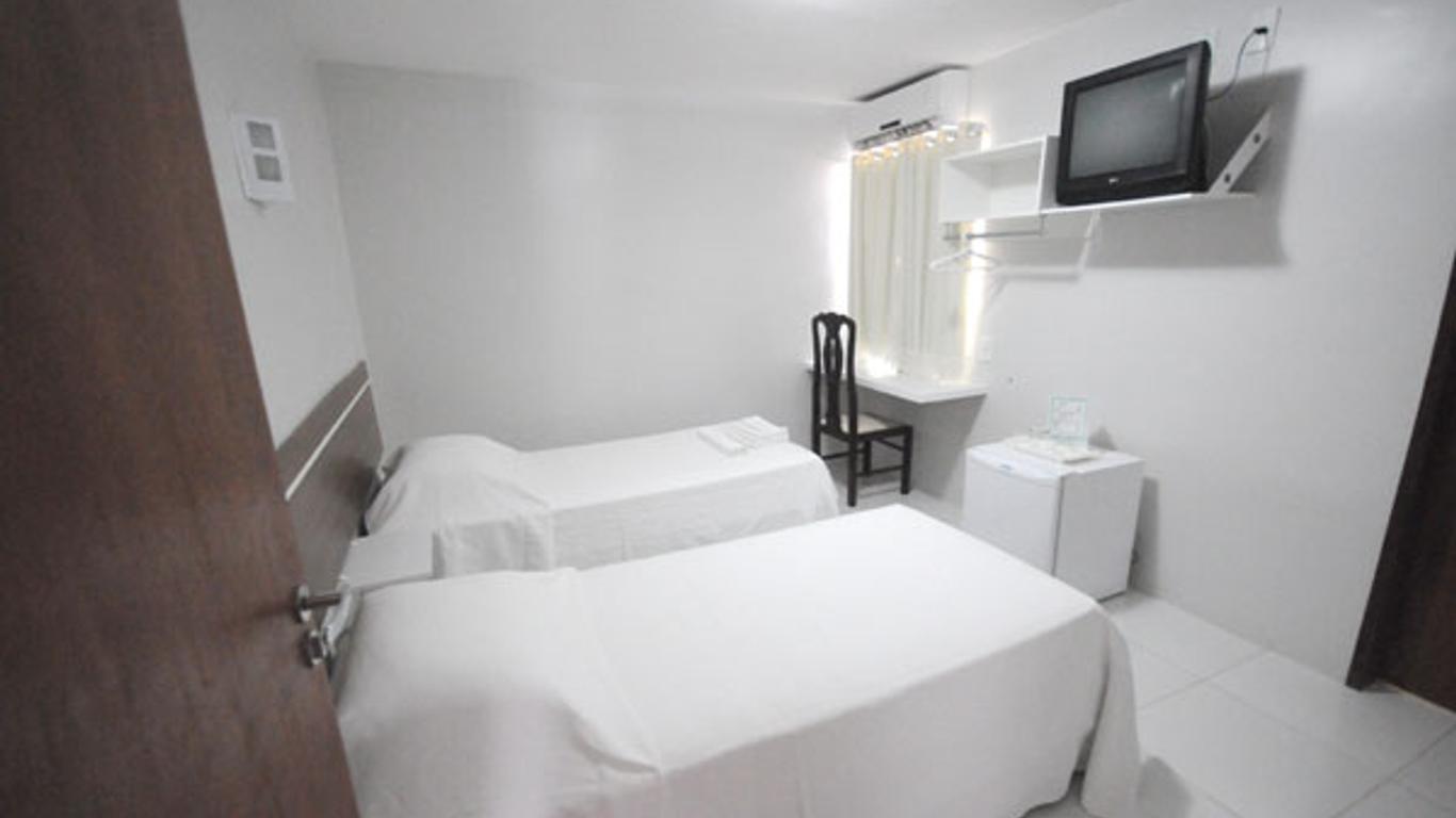 Schalom Hotel