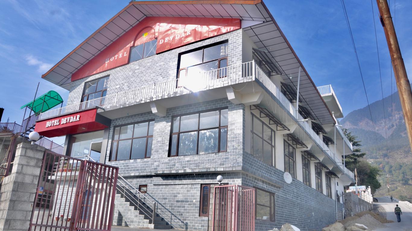 Hotel Devdar Resort