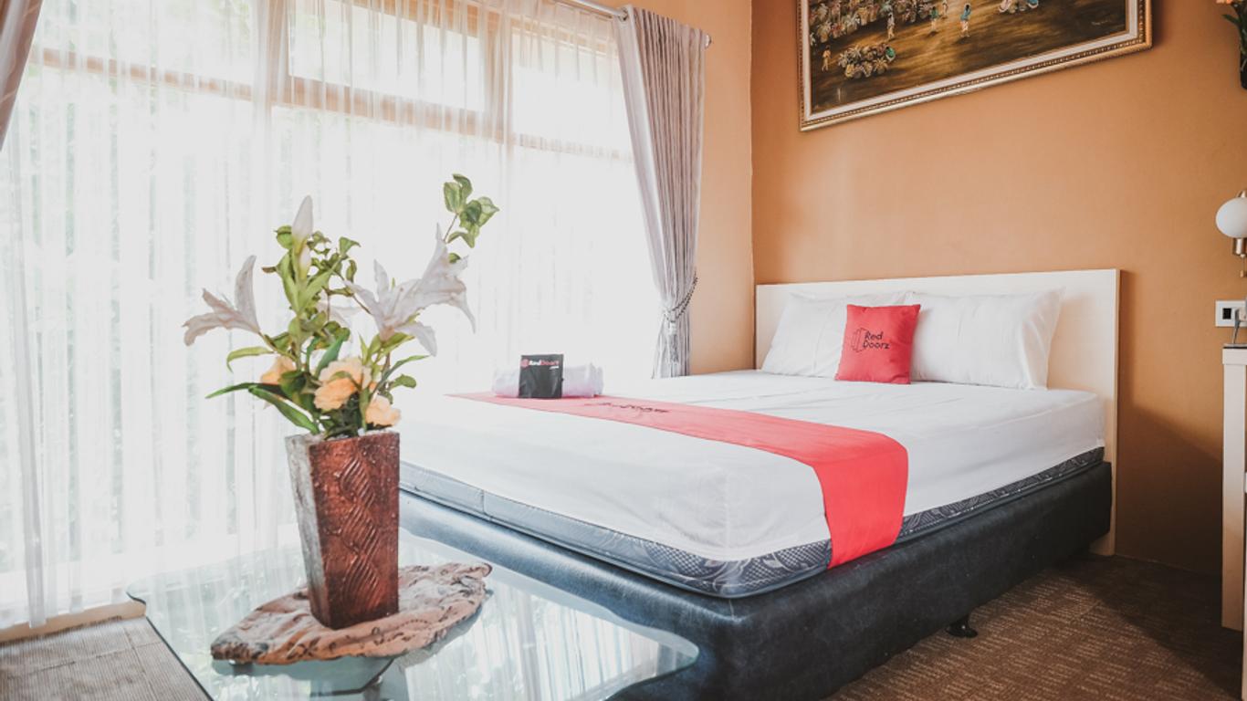 KoolKost Syariah near Plaza Ambarukmo (Minimum Stay 30 Nights)