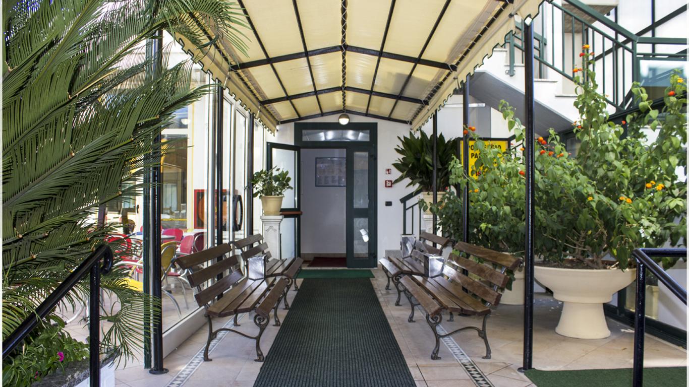 Hotel Tassoni