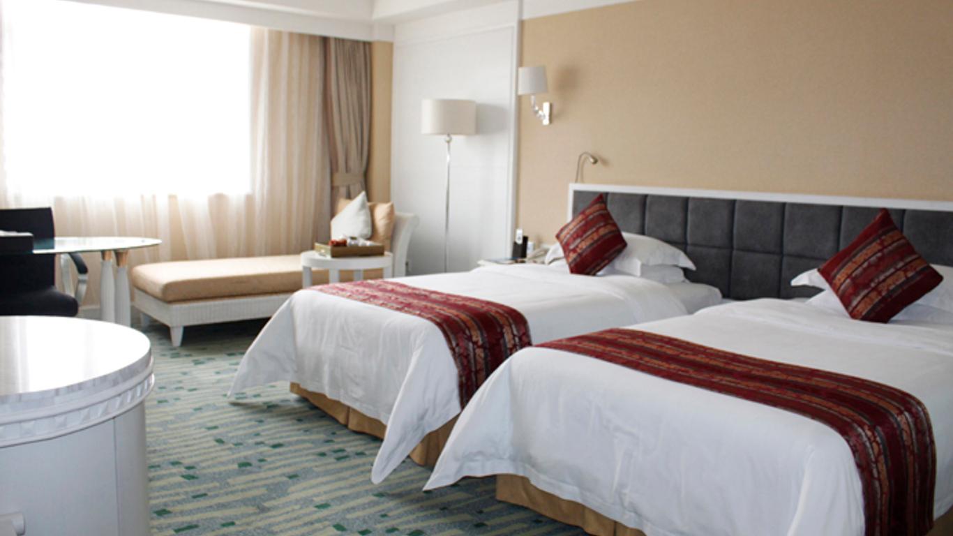 West Gulf Holiday Hotel