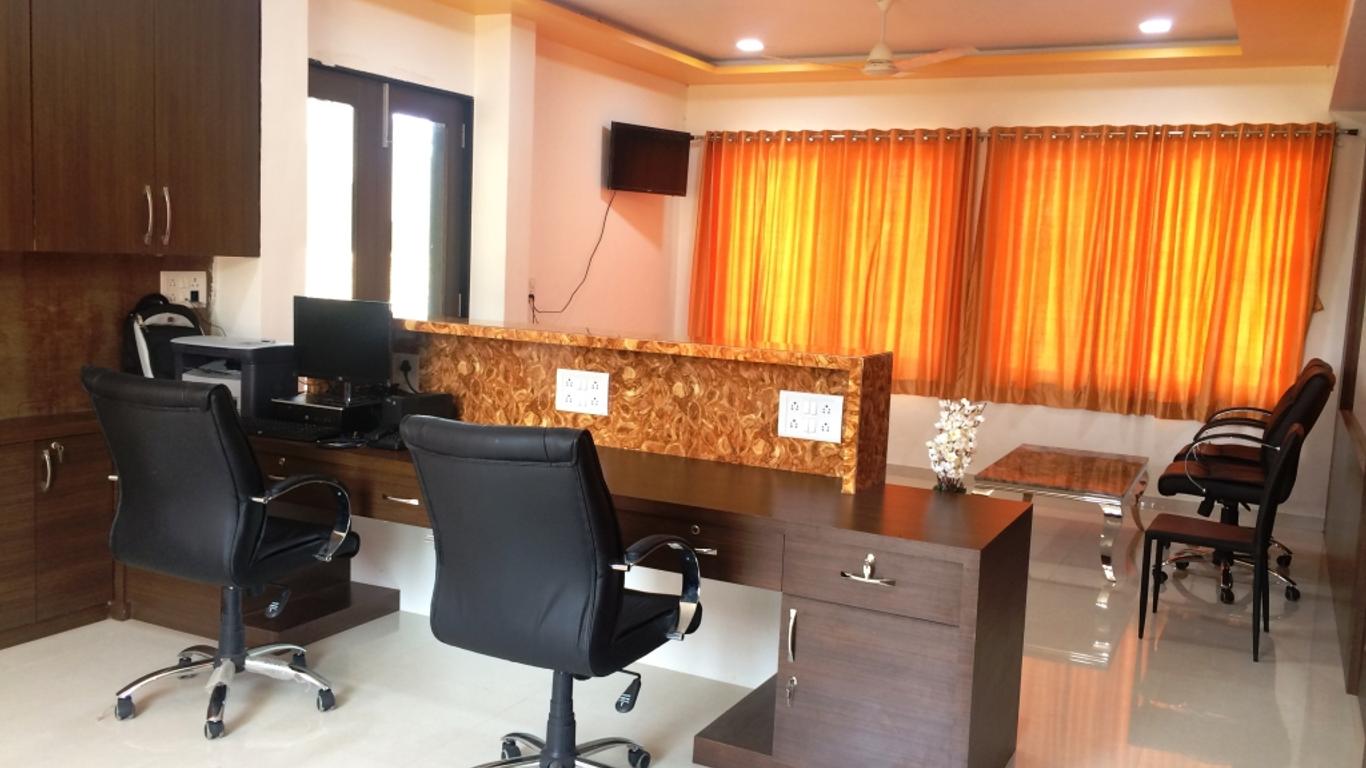 Hotel Shivas Inn